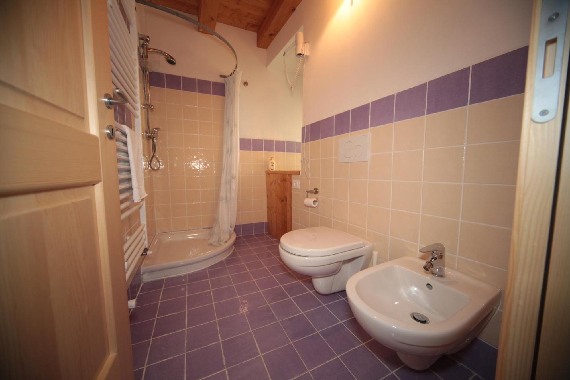 Albergo Diffuso Valcellina E Val Vajont In Erto Δωμάτιο φωτογραφία